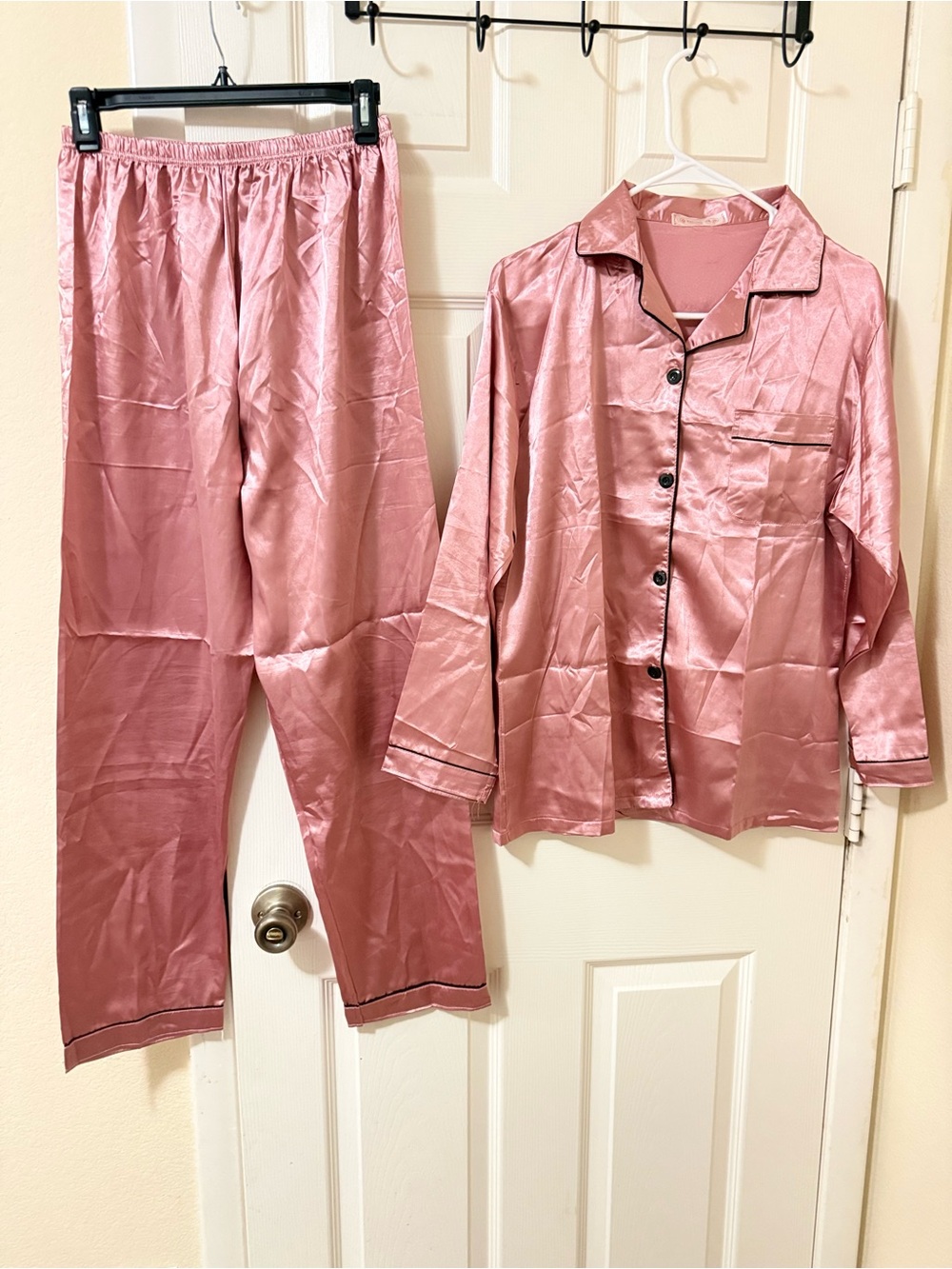 Satin Pajama Two-Piece Set in Dusty Pink - Women's Sleepwear